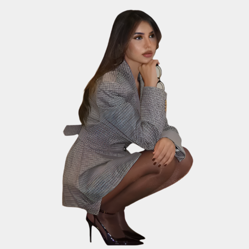 סט בלייזר וחצאית קלאסית משובצת