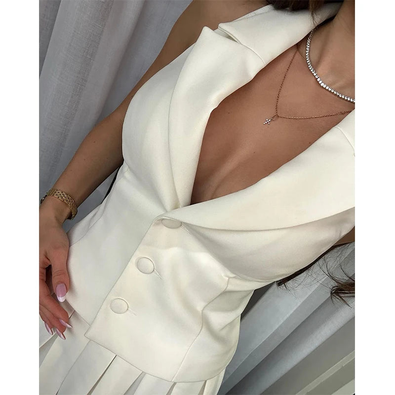 סט חצאית ומכופתרת צווארון וי